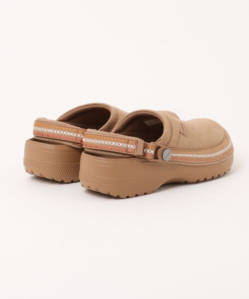 UNION STATION（ユニオンステーション）の「【CROCS】 CRAFTEDVEGAN SUEDE STITCH（サンダル・メンズ・ベージュ・M/L）」の2枚目の写真