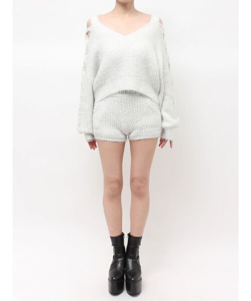 GYDA(ジェイダ)の「レースアップラメシャギーニットトップス(ニット/セーター・レディース・ベージュ/オフホワイト・FREE)」の21枚目の写真