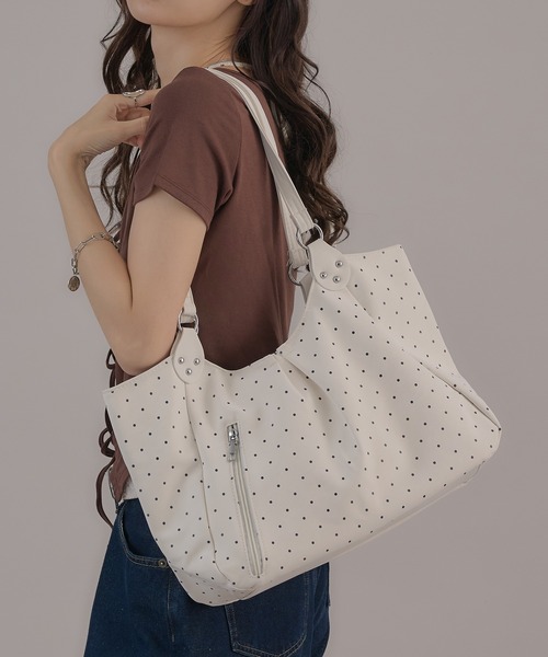apres jour mignon(アプレジュールミニョン)の「【apresjour mignon×ARIAZ】ドット柄トートバッグ(トートバッグ・レディース・オフホワイト/ブラック/ピンク/ブルー・FREE)」の5枚目の写真