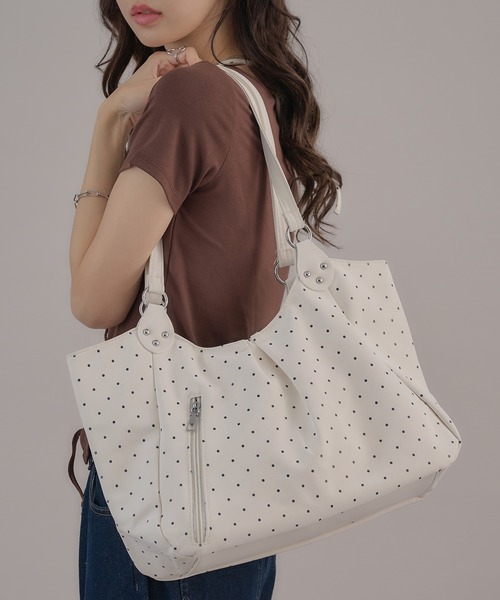 apres jour mignon(アプレジュールミニョン)の「【apresjour mignon×ARIAZ】ドット柄トートバッグ(トートバッグ・レディース・オフホワイト/ブラック/ピンク/ブルー・FREE)」の6枚目の写真