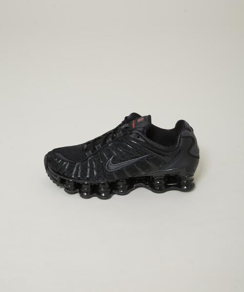 NIKE(ナイキ)の「NIKE/ナイキ ウィメンズ ショックス TL(スニーカー・レディース・ベージュ/ブラック・24/25/23)」の3枚目の写真