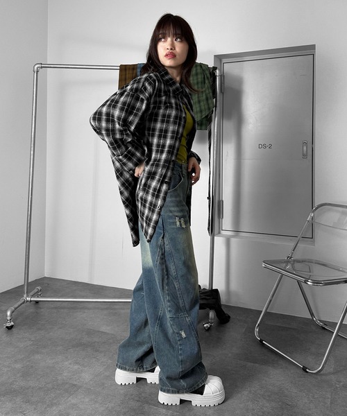 MATU:TA(マトゥータ)の「【オールシーズン使える!】スタッズハイストレッチチューブトップ/2026秋新作 26AW チューブトップ インナー カップ付き パッド付き 滑り止め ハイストレッチ 伸縮 スタッズ こっくりカラー 海外ガール 3カラー ブラック ダークブラウン ライトカーキ フリーサイズ(タンクトップ・レディース・ダークブラウン/ライトカーキ/ブラック・FREE)」の9枚目の写真