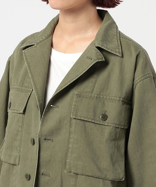 J.B. ATTIRE(ジェイビーアタイア)の「J.B. ATTIRE PARIS UTILITY JACKET(カバーオール・レディース・Olive・1)」の4枚目の写真