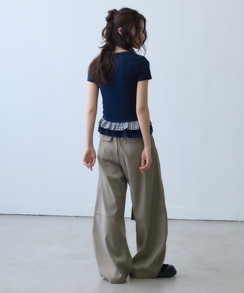 Clum（クルム）の「ribbon detail volume wide pants / リボンディテールボリュームワイドパンツ（スラックス・レディース・ベージュ・LARGE/X-LARGE/MEDIUM）」の11枚目の写真