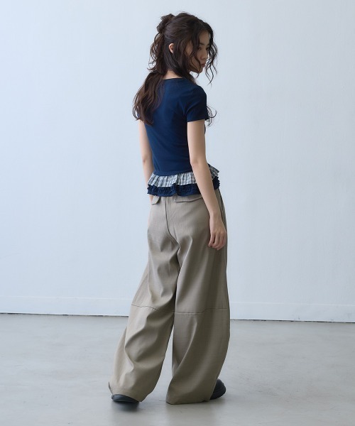 Clum（クルム）の「ribbon detail volume wide pants / リボンディテールボリュームワイドパンツ（スラックス・レディース・ベージュ・LARGE/X-LARGE/MEDIUM）」の4枚目の写真