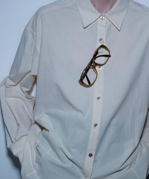URBAN RESEARCH(アーバンリサーチ)の「new basic QUIET VOLUME SHIRTS(シャツ/ブラウス・レディース・ホワイト系その他/ブラック・FREE)」の1枚目の写真