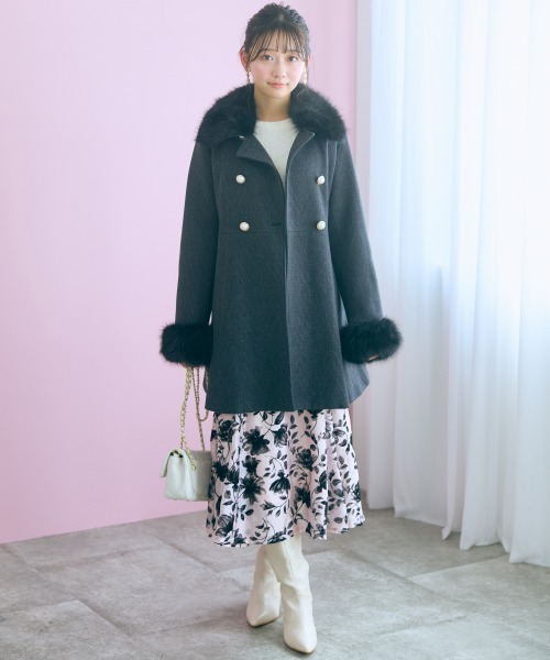 marun（マルン）の「＜大きいサイズ＞フラワーフロッキープリントマーメイドフレアスカート marun（スカート・レディース・グレー/ピンク・4L/3L/LL/L/5L）」の13枚目の写真