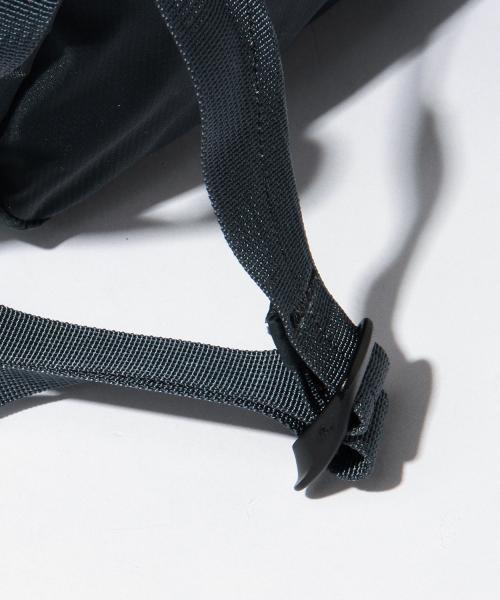 ARC'TERYX（アークテリクス）の「ARC'TERYX / INDEX 15（バックパック/リュック・レディース・ブラック系その他/インディゴブルー・ONE SIZE）」の8枚目の写真