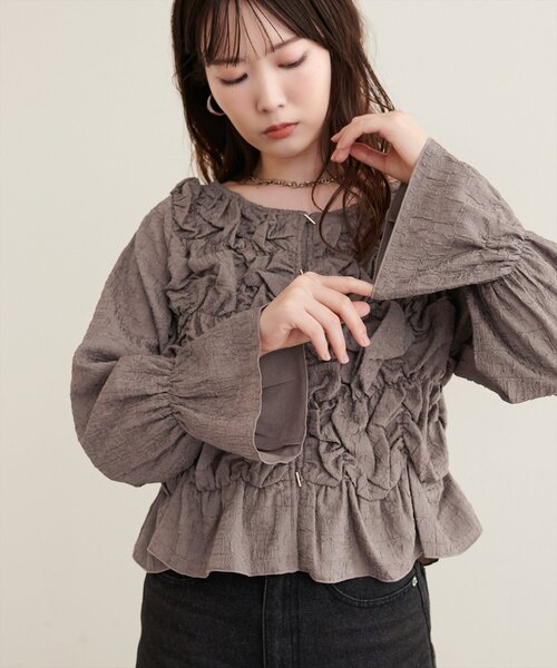 natural couture（ナチュラルクチュール）の「バー釦くしゅくしゅシャーリングブラウス（シャツ/ブラウス・レディース・グレイッシュベージュ/ブラック/アイボリー/ブラウン・FREE）」の21枚目の写真