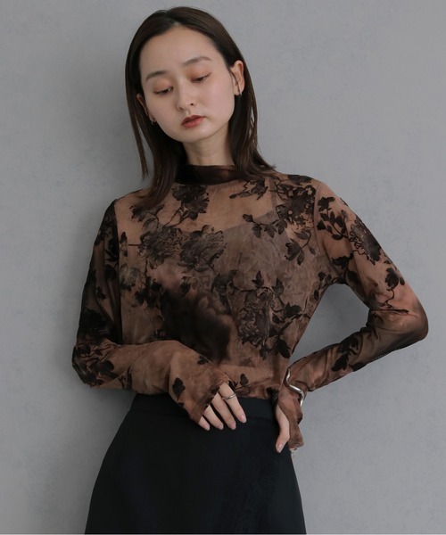 &g'aime(アンジェム)の「【&g'aime 】フロッキーシアータートル Flocked Sheer Turtleneck(Tシャツ/カットソー・レディース・ブラック/ブラウン/グリーン・FREE)」の13枚目の写真