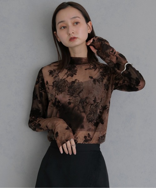 &g'aime(アンジェム)の「【&g'aime 】フロッキーシアータートル Flocked Sheer Turtleneck(Tシャツ/カットソー・レディース・ブラック/ブラウン/グリーン・FREE)」の12枚目の写真