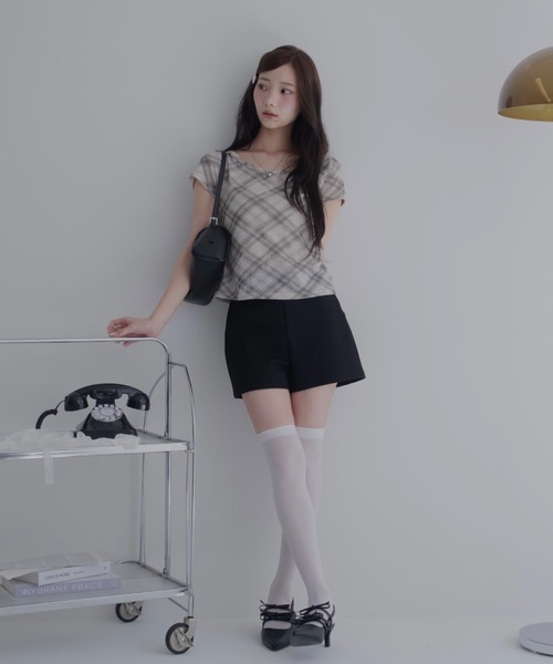 JUMELLE(ジュメロ)の「バイアスチェックTシャツ(Tシャツ/カットソー・レディース・ベージュ/ブルー・FREE)」の6枚目の写真