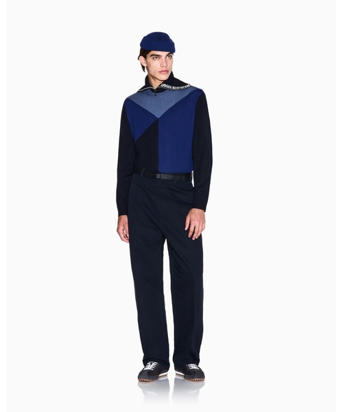 ARMANI EXCHANGE(アルマーニエクスチェンジ)の「【A|X アルマーニ エクスチェンジ】<ZOZO限定>ジオメトリック カラーブロック ニットプルオーバー(ニット/セーター・メンズ・ダークネイビー・X-SMALL/X-LARGE/SMALL/MEDIUM/LARGE)」の4枚目の写真