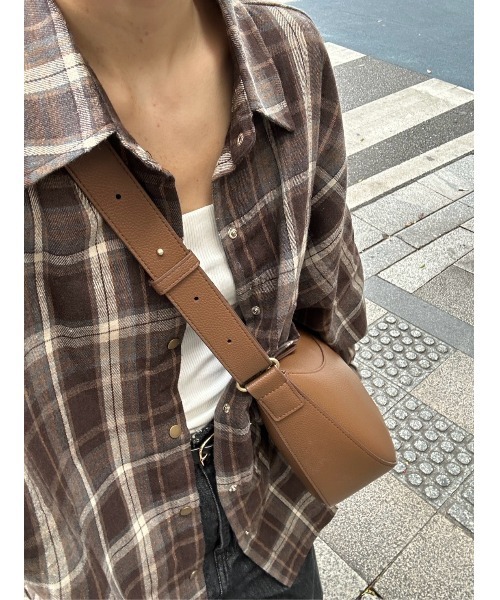 CORNERS（コーナーズ）の「ボリュームスリーブチェックシャツ（シャツ/ブラウス・レディース・ブラック/グリーン/ブラウン・M）」の17枚目の写真