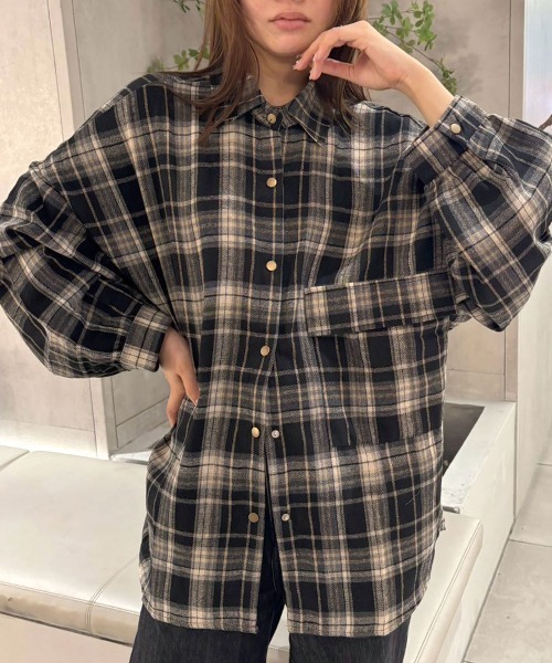 CORNERS（コーナーズ）の「ボリュームスリーブチェックシャツ（シャツ/ブラウス・レディース・ブラック/グリーン/ブラウン・M）」の18枚目の写真