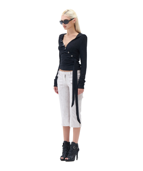 HILLDA（ヒルダ）の「Layered Wrap Hood Top [Black]（パーカー・レディース・その他・FREE）」の4枚目の写真