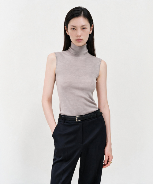 LOOKAST（ルックキャスト）の「ウールホールガーメントハイネックベストニットトップ / WOOL WHOLEGARMENT HIGH NECK VEST KNIT TOP_5colors（ベスト・レディース・ネイビー/パープル/ライトグレー/アイボリー/チャコール・SMALL/MEDIUM）」の8枚目の写真