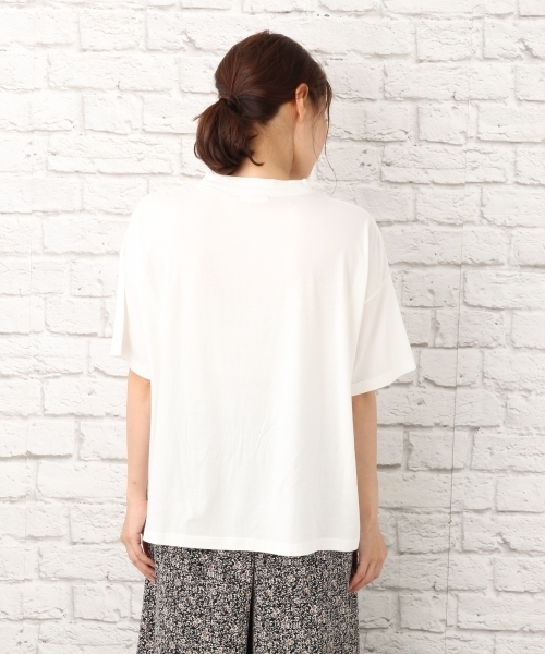 LEPSIM（レプシィム）の「ハイネックプリントワイドTシャツ　729319（Tシャツ/カットソー・レディース・ブラック/オフホワイト/トップグレー・FREE）」の13枚目の写真