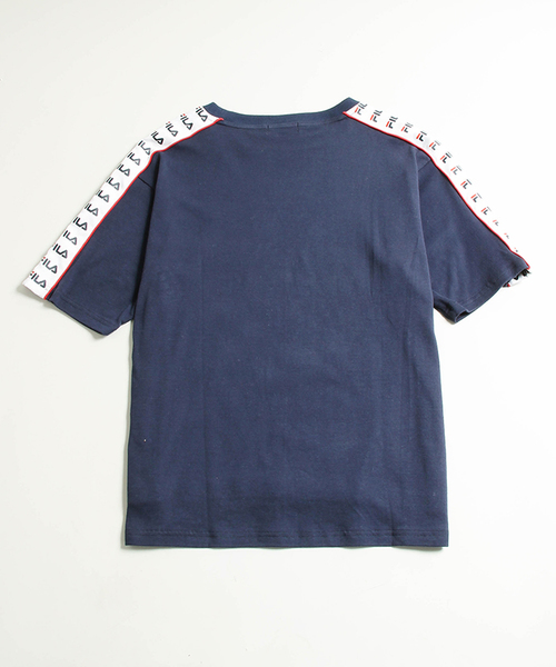 FILA(フィラ)の「∴WEGO/FILAラインテープTシャツ(Tシャツ/カットソー・メンズ・ネイビー/レッド・MEDIUM/LARGE)」の8枚目の写真