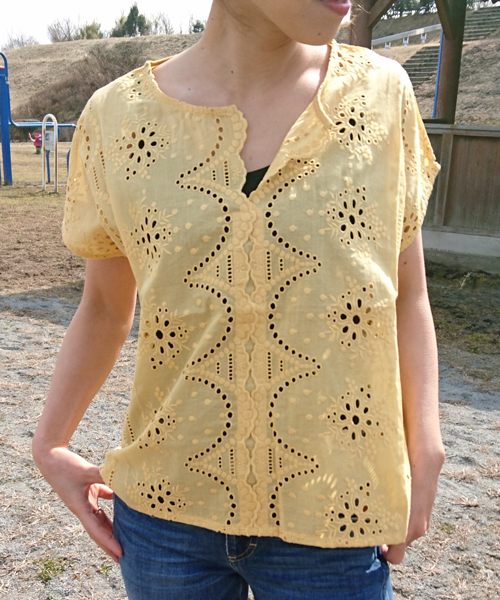 un dix cors（アンディコール）の「レース刺繍ブラウス（シャツ/ブラウス・レディース・イエロー/ブルー・ﾌﾘ-）」の3枚目の写真