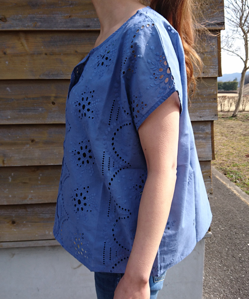 un dix cors（アンディコール）の「レース刺繍ブラウス（シャツ/ブラウス・レディース・イエロー/ブルー・ﾌﾘ-）」の7枚目の写真