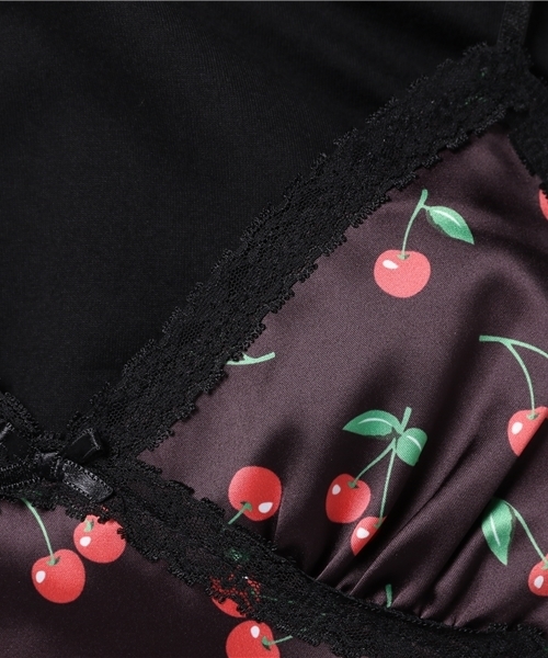 Candy Stripper（キャンディストリッパー）の「SUNNY CHERRY CAMISOLE ＆ TOPS（Tシャツ/カットソー・レディース・ピンク/レッド/ブラック・2）」の10枚目の写真