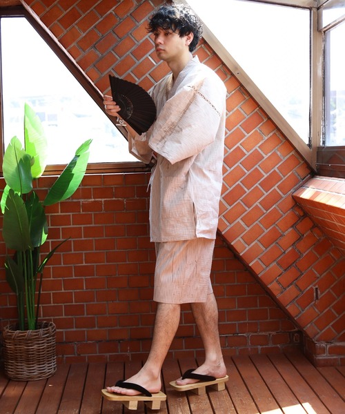 ８(eight)（エイト）の「しじら織り 甚平 上下セット コットン 涼しい（浴衣・メンズ・チャコールグレー/ネイビー/キナリ/グレー系その他2/ブルー/グレー系その他/ダークネイビー/ブラック×グレー/ブラック/ワイン・X-LARGE/LARGE/MEDIUM）」の18枚目の写真