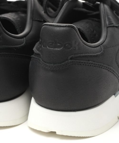 Reebok（リーボック）の「【Reebok/リーボック】CLASSIC LEATHER/749435（スニーカー・メンズ・ホワイト/ブラック・26.5cm/27.5cm）」の3枚目の写真