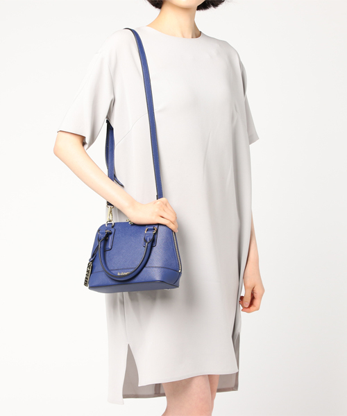 & chouette（アンドシュエット）の「[f]ボストンバッグ(S)（ボストンバッグ・レディース・ブラック/ホワイト/サーモンピンク/レッド/ネイビー・FREE）」の14枚目の写真