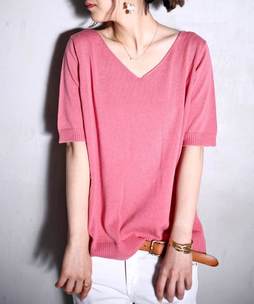 antiqua(アンティカ)の「ダブルVネック5分袖スリットコットンニット(Tシャツ/カットソー・レディース・ピンク/ブラック/ホワイト/ネイビー/ブルー/マスタード・FREE)」の6枚目の写真