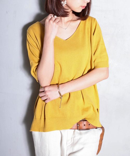 antiqua(アンティカ)の「ダブルVネック5分袖スリットコットンニット(Tシャツ/カットソー・レディース・ピンク/ブラック/ホワイト/ネイビー/ブルー/マスタード・FREE)」の5枚目の写真