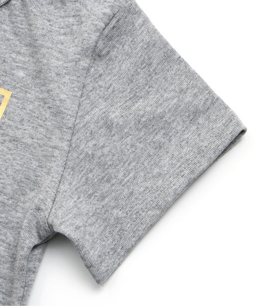 BREEZE（ブリーズ）の「箔プリントロゴＴシャツ（Tシャツ/カットソー・キッズ・グレー/ネイビー/オフホワイト・140/110/130/95/100/120/80/90）」の13枚目の写真