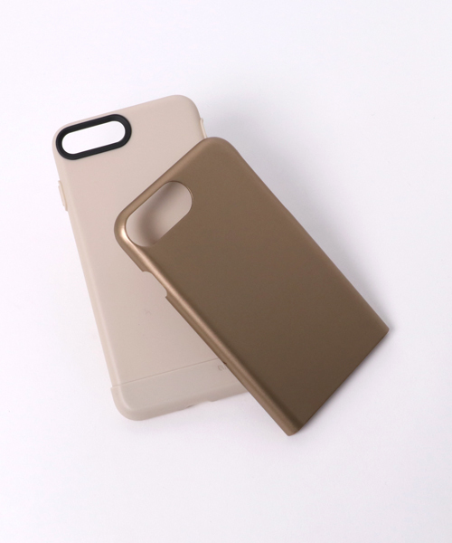 incase（インケース）の「インケース / Incase｜INPH180250-GLD Incase Dual Snap for iPhone 7Plus（スマホケース/カバー・メンズ・ゴールド・ONE SIZE）」の3枚目の写真