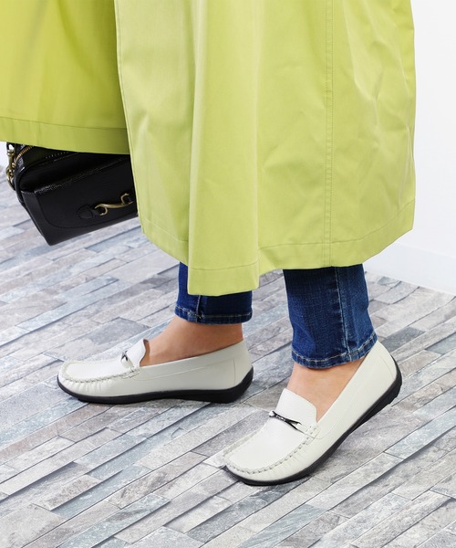 LUGG NAGG(ラグナグ)の「リボンデザイン モカシン ドライビングサブリナシューズ【LUGG NAGG SHOES SELECT/ ラグナグシューズセレクト】(モカシン/デッキシューズ・レディース・ホワイト/ブラック・23.5cm/24.5cm/23.0cm/24.0cm/22.5cm)」の12枚目の写真