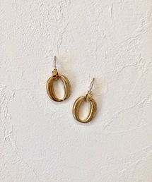 マットメタルピアス