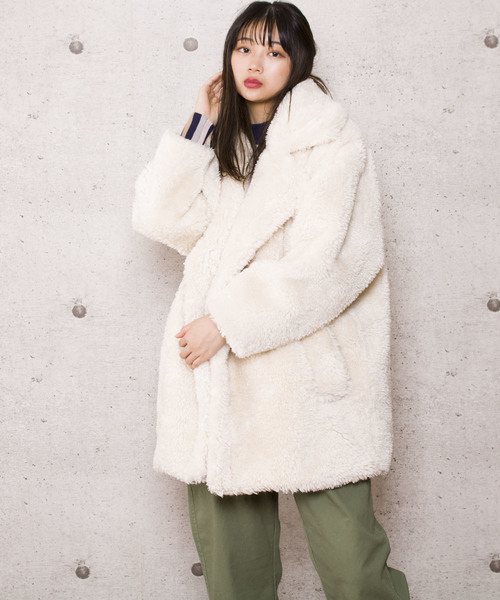 LUGG NAGG(ラグナグ)の「【Jewelobe/ ジュエローブ】もこもこ ボアコート(その他アウター・レディース・ホワイト/ベージュ/パープル/ピンク・FREE)」の1枚目の写真