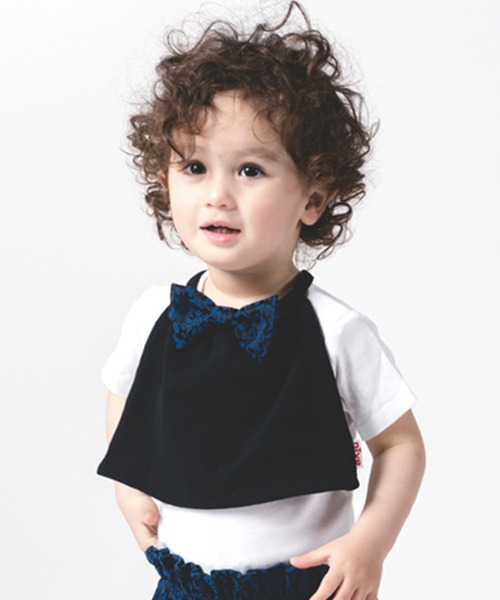 niva（ニヴァ）の「【niva/ニヴァ】butterfly tie（スタイ/よだれかけ・キッズ・カモフラージュ/グレー系その他/ブルー系その他/グレー系その他2/ブラック/ブラック系その他・FREE）」の3枚目の写真