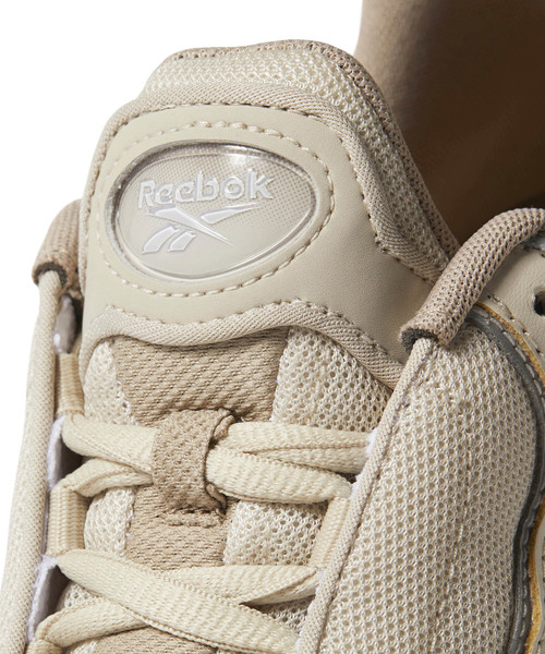 Reebok（リーボック）の「デイトナ ディーエムエックス [DAYTONA DMX TONAL]（スニーカー・メンズ・ベージュ系その他/ホワイト系その他/グレー系その他・23.5cm/24.0cm/24.5cm/25.0cm/25.5cm/26.0cm/26.5cm/27.0cm/27.5cm/28.0cm/28.5cm/23.0cm/29.0cm/29.5cm）」の11枚目の写真