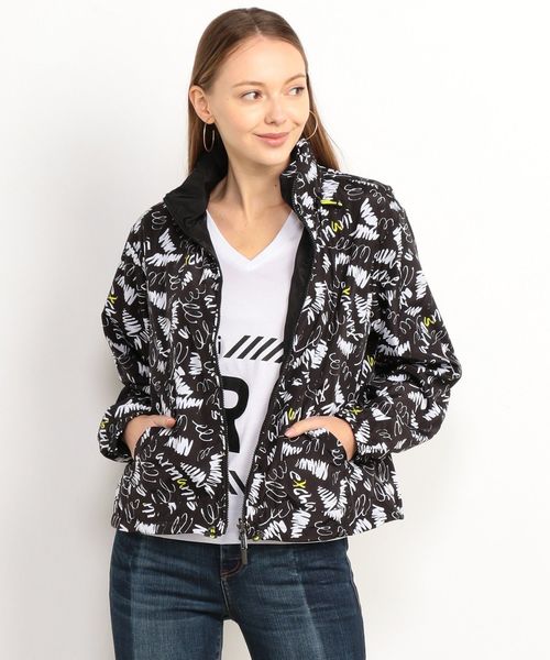 ARMANI EXCHANGE(アルマーニエクスチェンジ)の「【A|Xアルマーニ エクスチェンジ】リバーシブル ナイロンジャケット(ナイロンジャケット・レディース・ブラック・MEDIUM/SMALL/X-SMALL)」の1枚目の写真