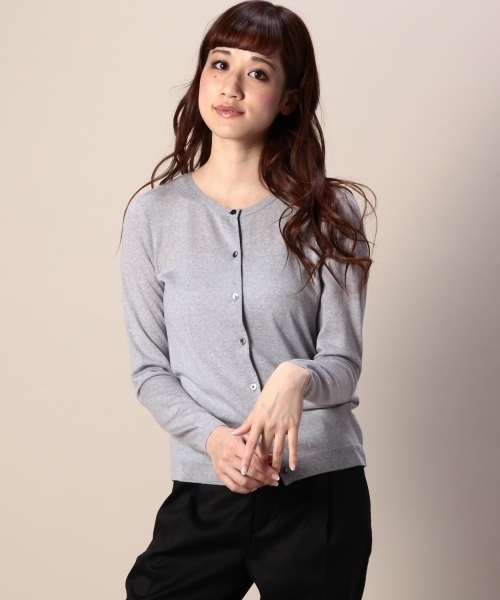 BEAUTY&YOUTH UNITED ARROWS(ビューティーアンドユースユナイテッドアローズ)の「BYBC ウォッシュクルーネックカーディガン ◆(カーディガン/ボレロ・レディース・ライトグレー/ピンク/イエロー/ネイビー・フリー)」の1枚目の写真