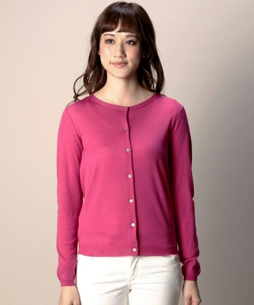 BEAUTY&YOUTH UNITED ARROWS(ビューティーアンドユースユナイテッドアローズ)の「BYBC ウォッシュクルーネックカーディガン ◆(カーディガン/ボレロ・レディース・ライトグレー/ピンク/イエロー/ネイビー・フリー)」の5枚目の写真