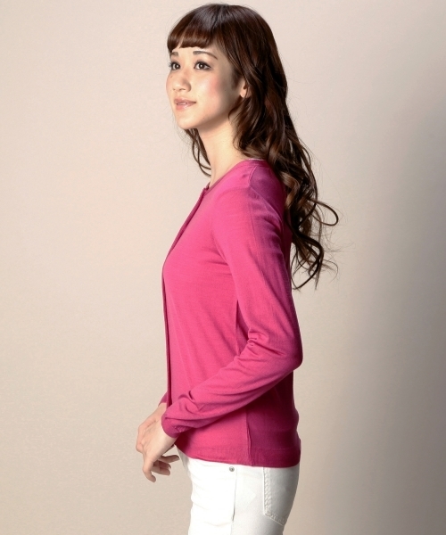 BEAUTY&YOUTH UNITED ARROWS(ビューティーアンドユースユナイテッドアローズ)の「BYBC ウォッシュクルーネックカーディガン ◆(カーディガン/ボレロ・レディース・ライトグレー/ピンク/イエロー/ネイビー・フリー)」の6枚目の写真