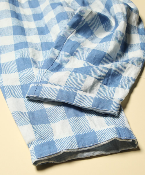 Dot＆Stripes CHILD WOMAN（ドットアンドストライプス　チャイルドウーマン）の「ビッグギンガムプリント　タックパンツ（その他パンツ・レディース・ブルー/ブラック・FREE）」の8枚目の写真