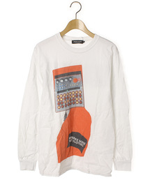 UNDERCOVER�i�A���_�[�J�o�[�j�̌Ò��u����T�V���c�iT�V���c/�J�b�g�\�[�j�v