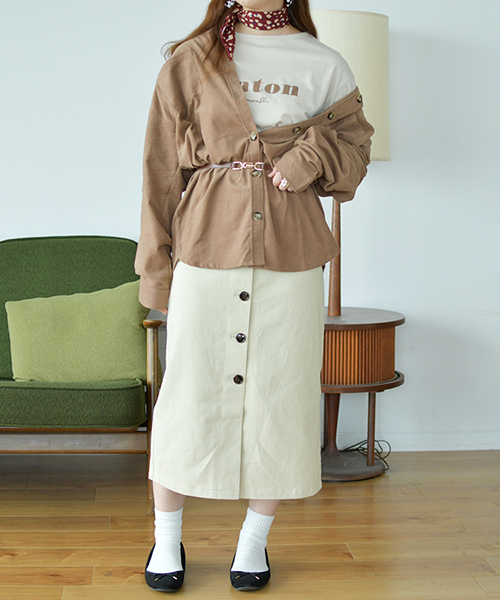 PairPair(ペアペア)の「スカーフ付きビッグシルエットコーデュロイシャツ(シャツ/ブラウス・レディース・ブラック/モカ・FREE)」の16枚目の写真