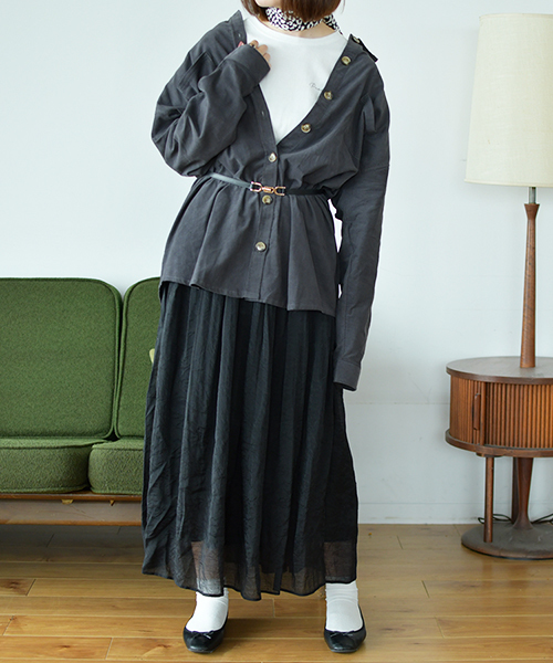 PairPair(ペアペア)の「スカーフ付きビッグシルエットコーデュロイシャツ(シャツ/ブラウス・レディース・ブラック/モカ・FREE)」の13枚目の写真