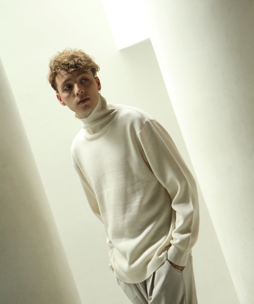 NILWAY（ニルウェイ）の「【Nilway】ミラノリブハイネックロンTEE（Tシャツ/カットソー・メンズ・ホワイト/ブラック/ベージュ/ブラウン/グレー/ネイビー/カーキ・MEDIUM/LARGE/X-LARGE）」の15枚目の写真