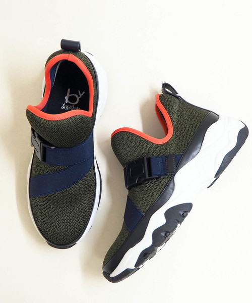 byあしながおじさん(バイアシナガオジサン)の「〈byあしながおじさん〉ハイテクスニーカー(スニーカー・レディース・ブラック/グレー/カーキ/ワインレッド・LL/S/M/L)」の3枚目の写真