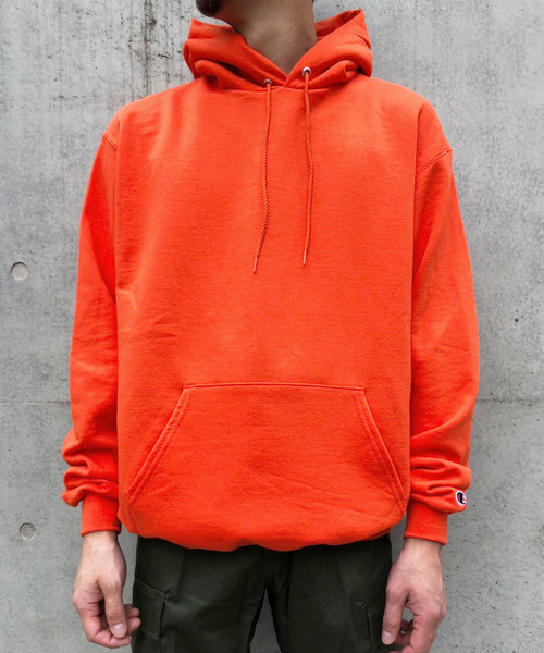 Champion(チャンピオン)の「Champion Eco/9oz PULLOVER HOOD(パーカー・メンズ・ブラック/ダークグリーン/ネイビー/グレー/オレンジ/ワイン・S/M/L/XL)」の7枚目の写真