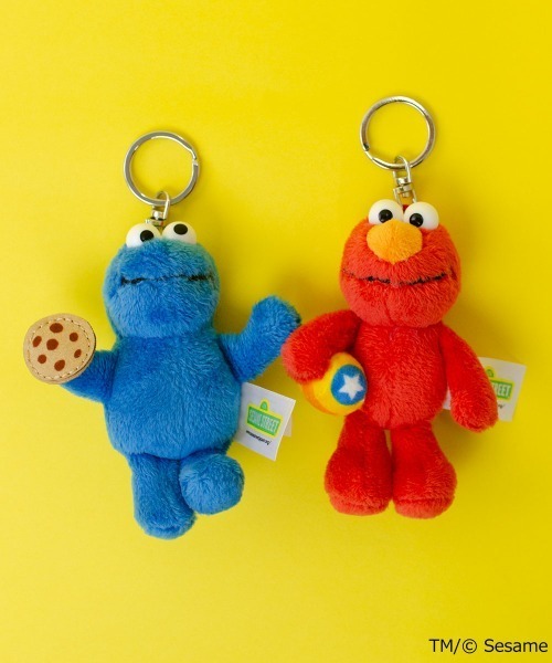nici（ニキ）の「NICI/セサミストリート/ビーンバッグ クッキーモンスター 10cm（キーホルダー・レディース・ブルー・ONE SIZE）」の5枚目の写真